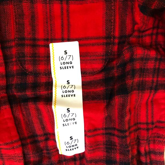 Cat & Jack NWT Boys' Red Plaid Flannel Button Down Size S (6/7) - Picture 3 of 6